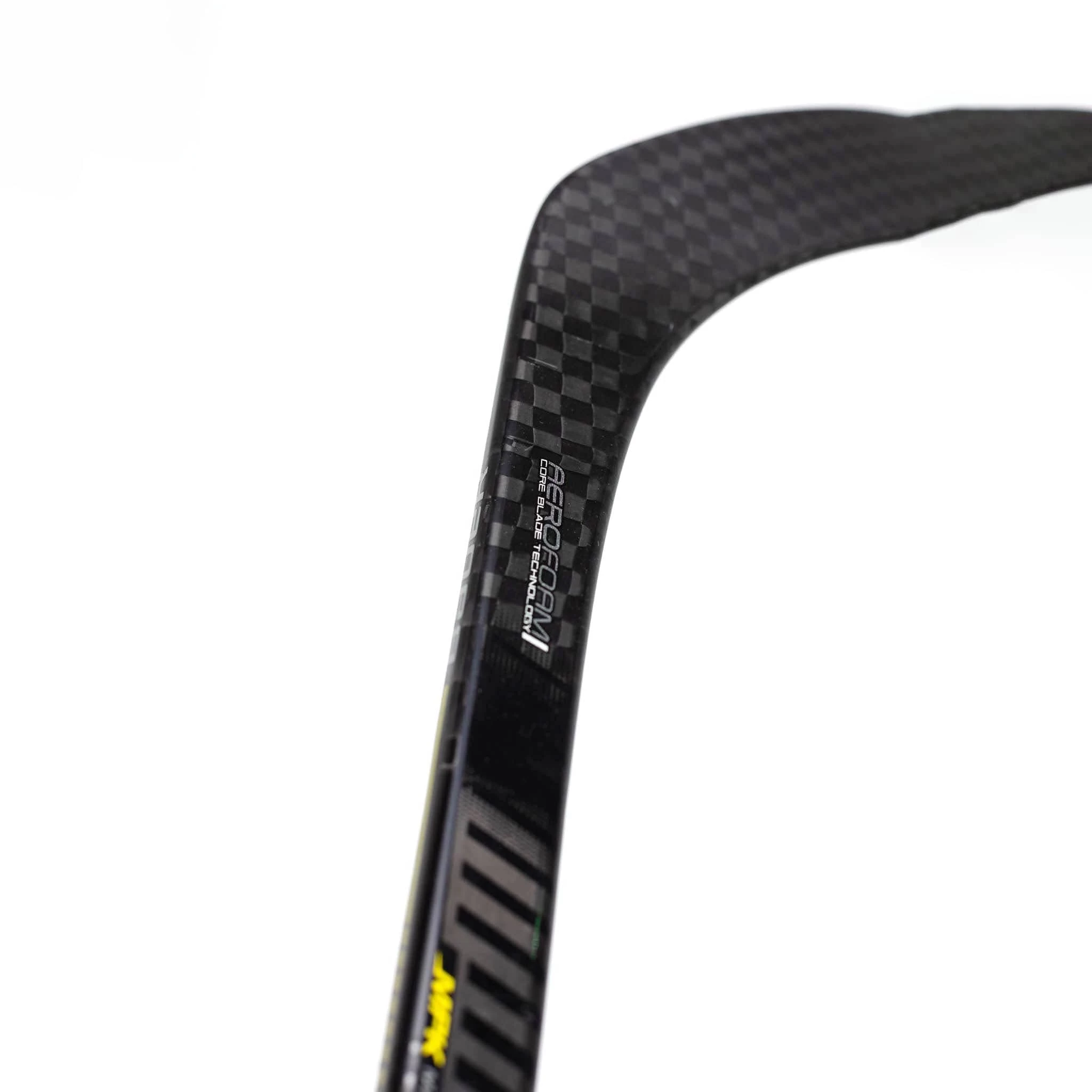 Bauer Supreme Matrix Junior Hockey Stick (2019) 8 Bauer Supreme Matrix Junior Hockey Stick (2019) - Image 6