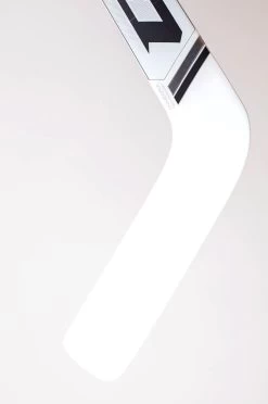 CCM Extreme Flex 4 Pro Senior Goalie Stick -Hockey Shop ccm goalie sticks ccm extreme flex 4 pro senior goalie stick 28777367928898