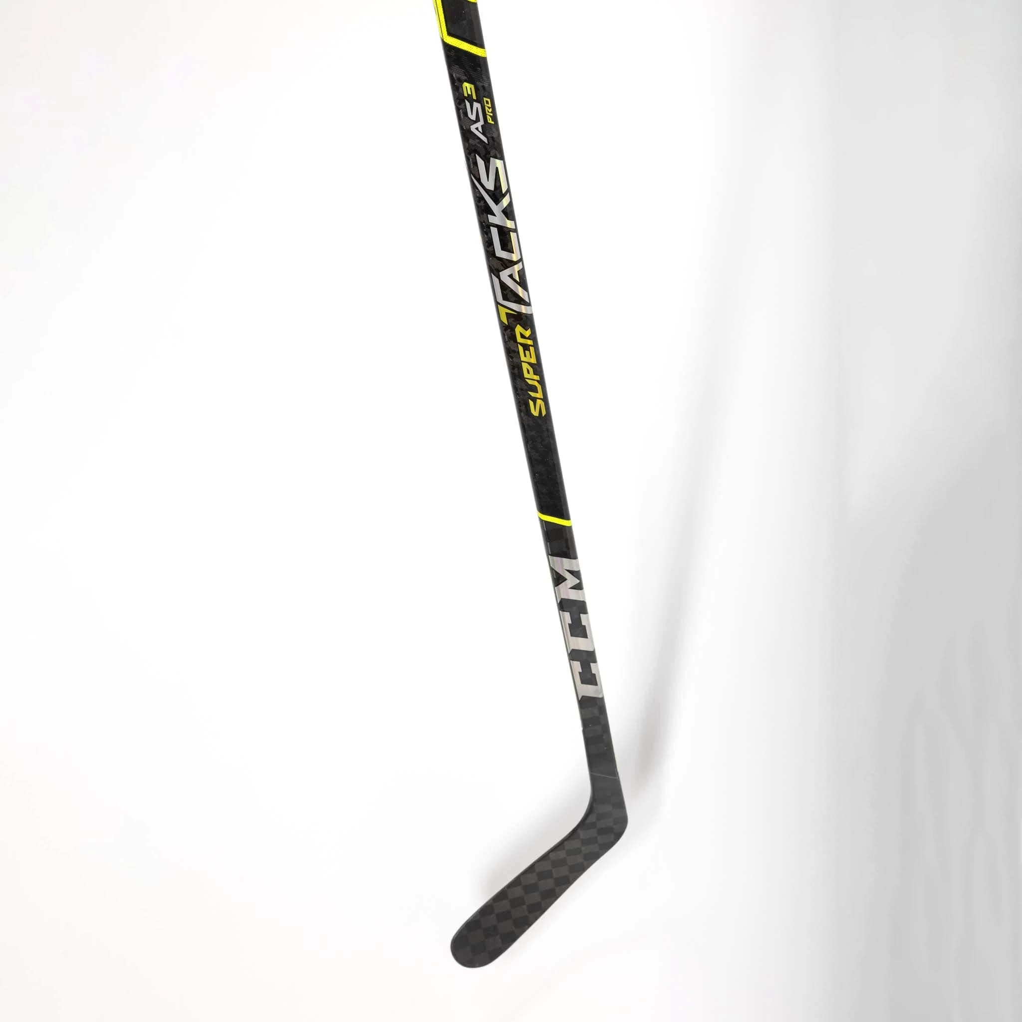 CCM Super Tacks AS3 Pro Intermediate Hockey Stick 4 CCM Super Tacks AS3 Pro Intermediate Hockey Stick - Image 2